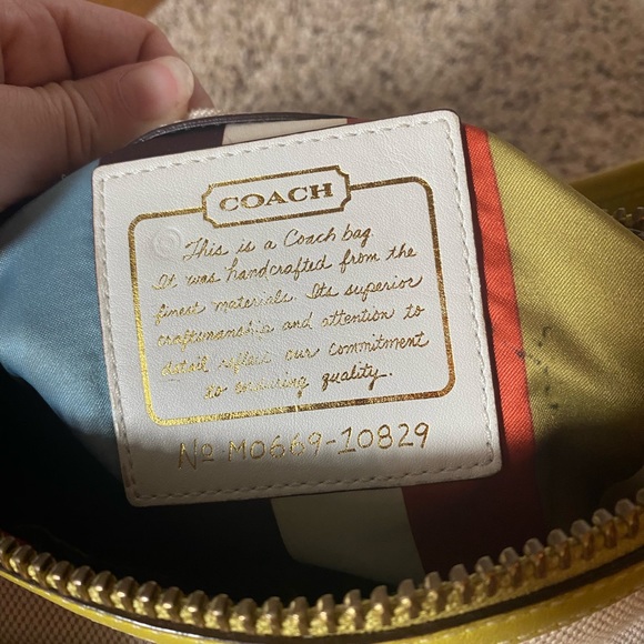 Used Coach Purse - Picture 4 of 4